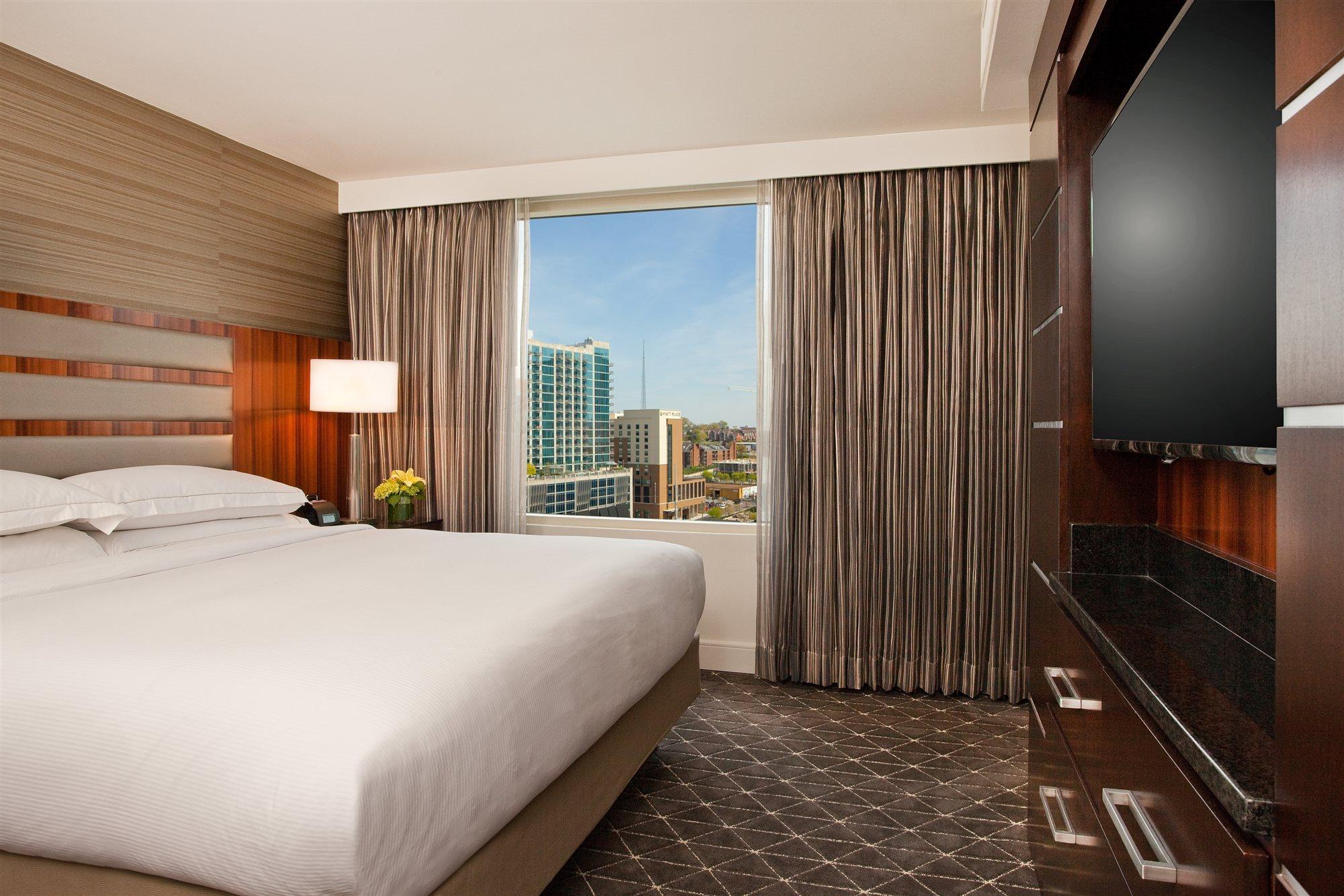 Hilton Downtown Nashville
